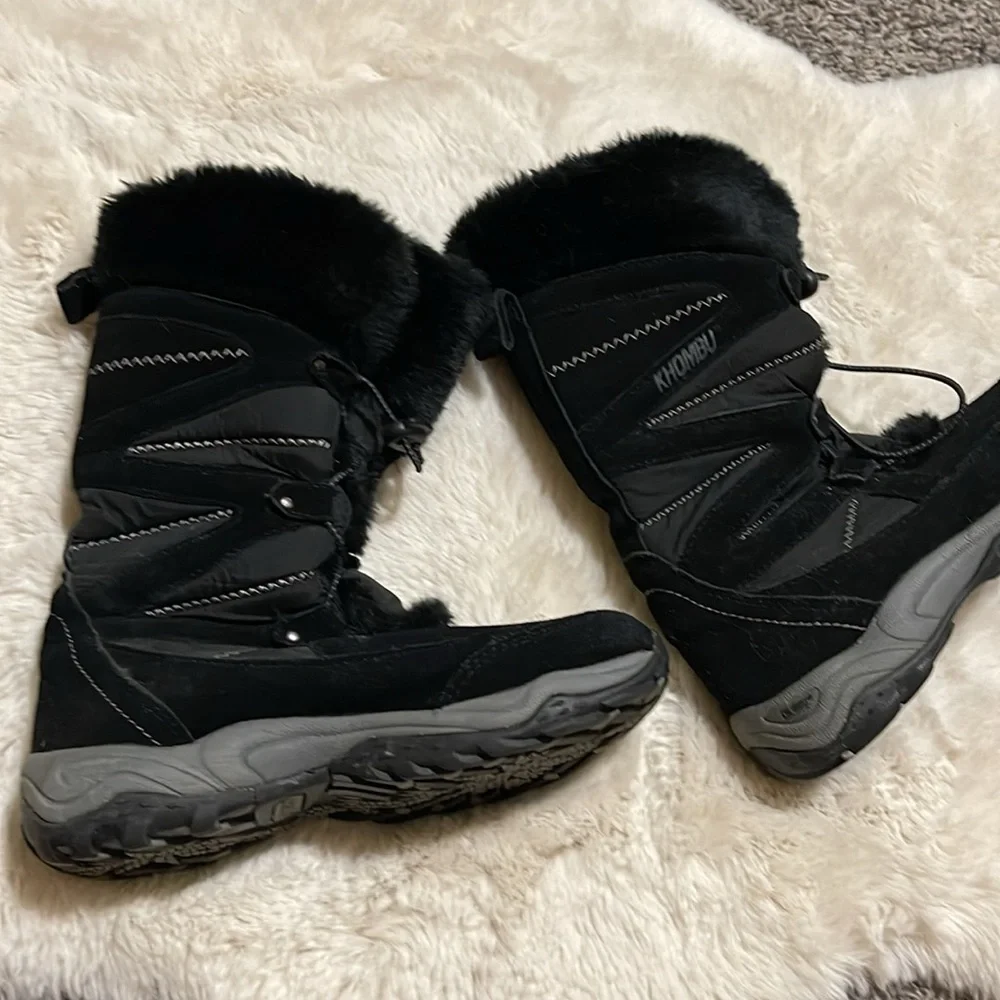 Khombu Winter Boots Size 7 Medium